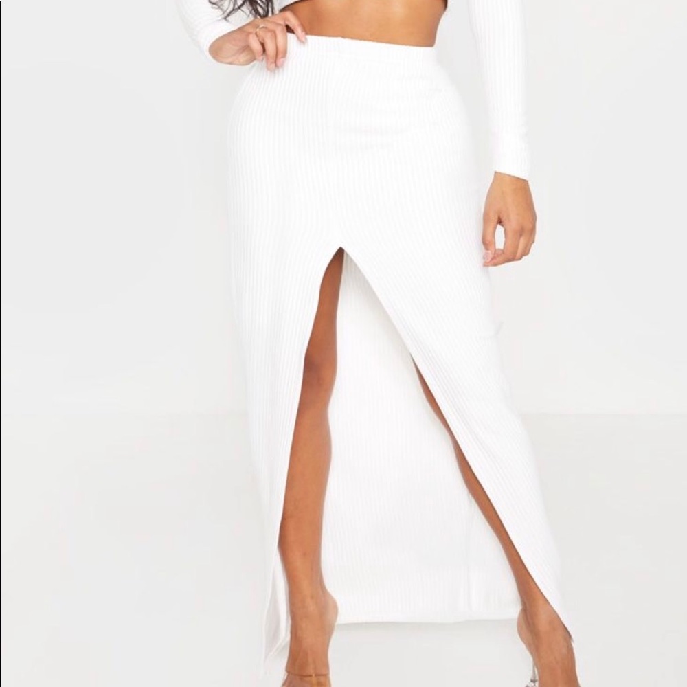 White maxi skirt